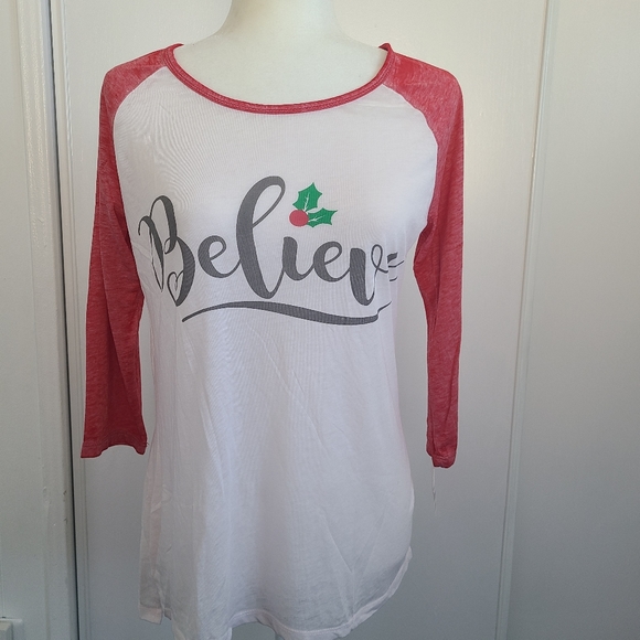 Zoe+Liv Christmas Holiday "Believe" Raglan 3/4 Sleeve Graphic TShirt NWT Size M - Picture 3 of 5